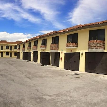 Hotel Paris Temixco Esterno foto