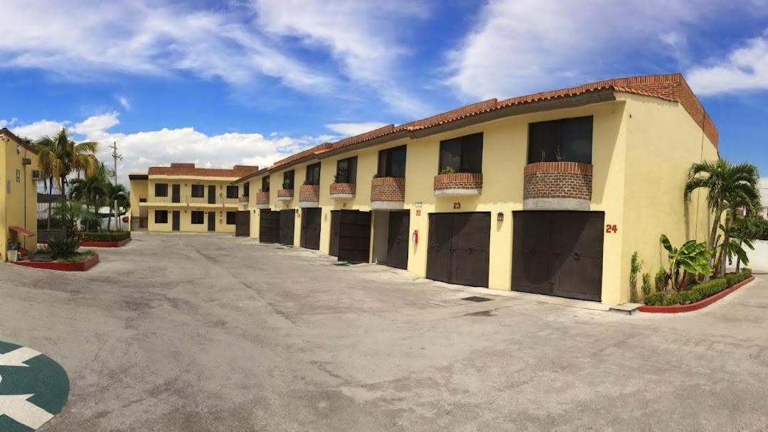Hotel Paris Temixco Esterno foto